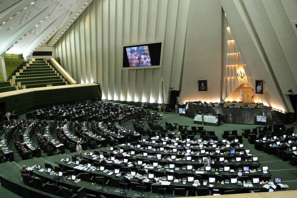 نماینده مجلس: استیضاح در شرایط کنونی به صلاح کشور نیست